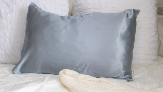 Silky Satin Pillowcase: Light Blue